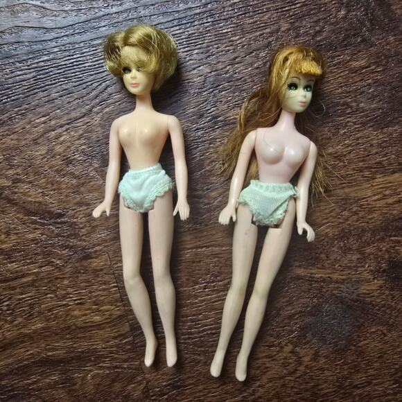 Vintage 1960's/1970 Topper Dawn + Head-to-toe Dawn Doll Bundle + Clothes Shoes - Picture 7 of 9